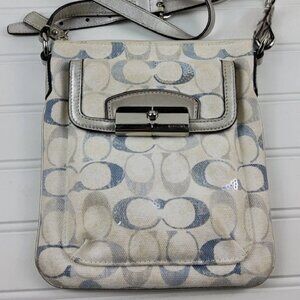 Coach Signature Silver Leather Trim Swingpack Shoulder Crossbody Purse